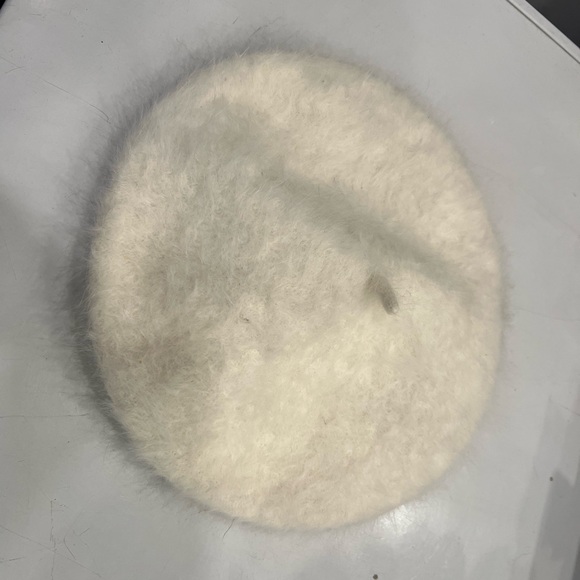 Vintage White Fuzzy Real Rabbit blend Beret Hat main image 2